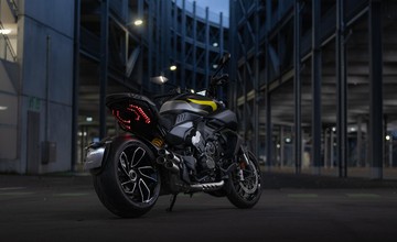 Diavel V4 s bonusem 40.000 Kč