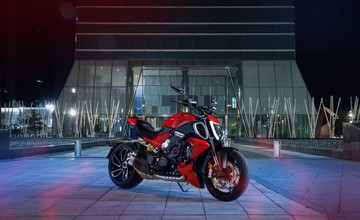 Ducati představila Diavel V4